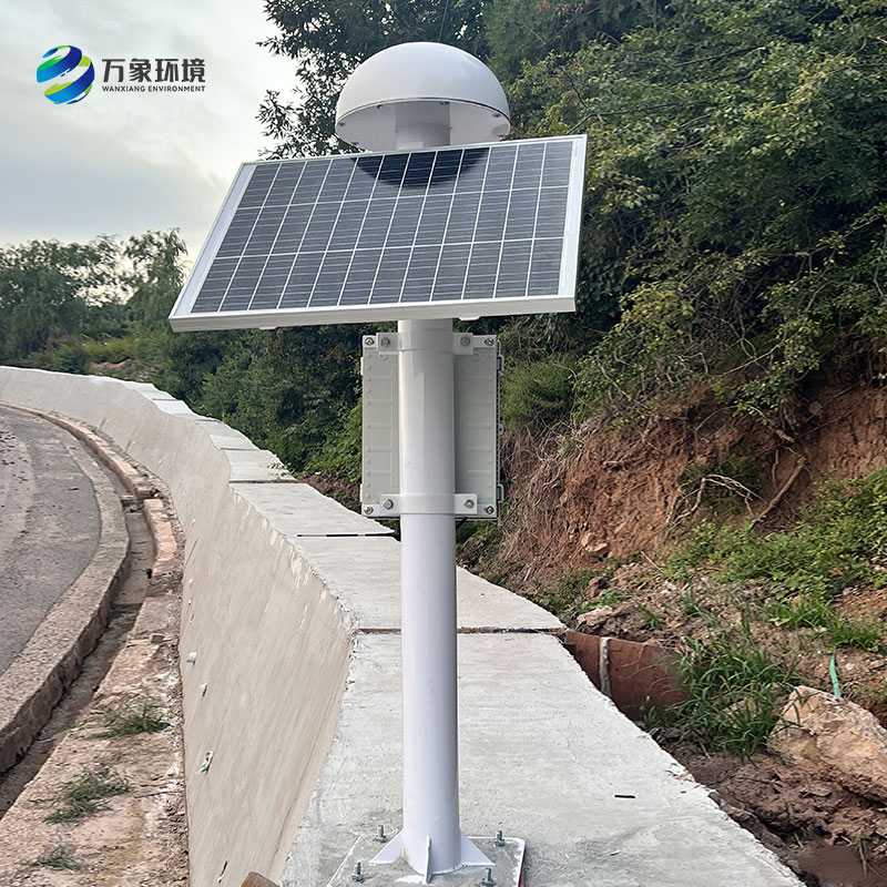 GNSS形变监测系统应用实例：从边坡位移监测到地质灾害预警