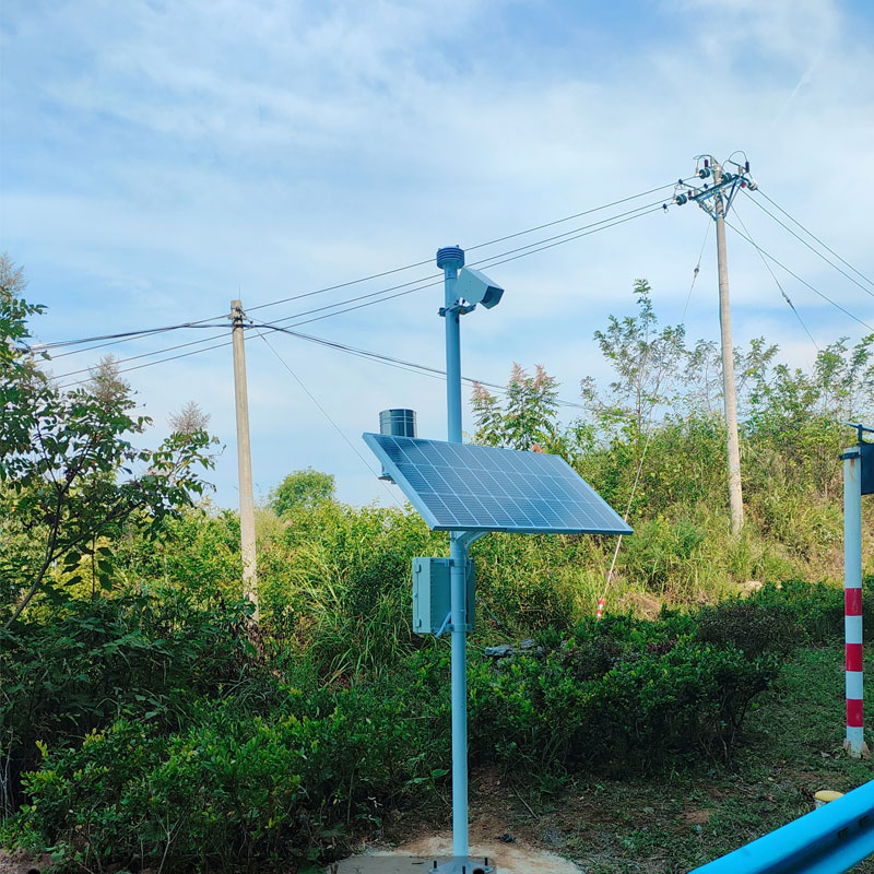 路面状况监测站:不切割路面的“眼睛” 路面状况监测站:不切割路面的“眼睛”