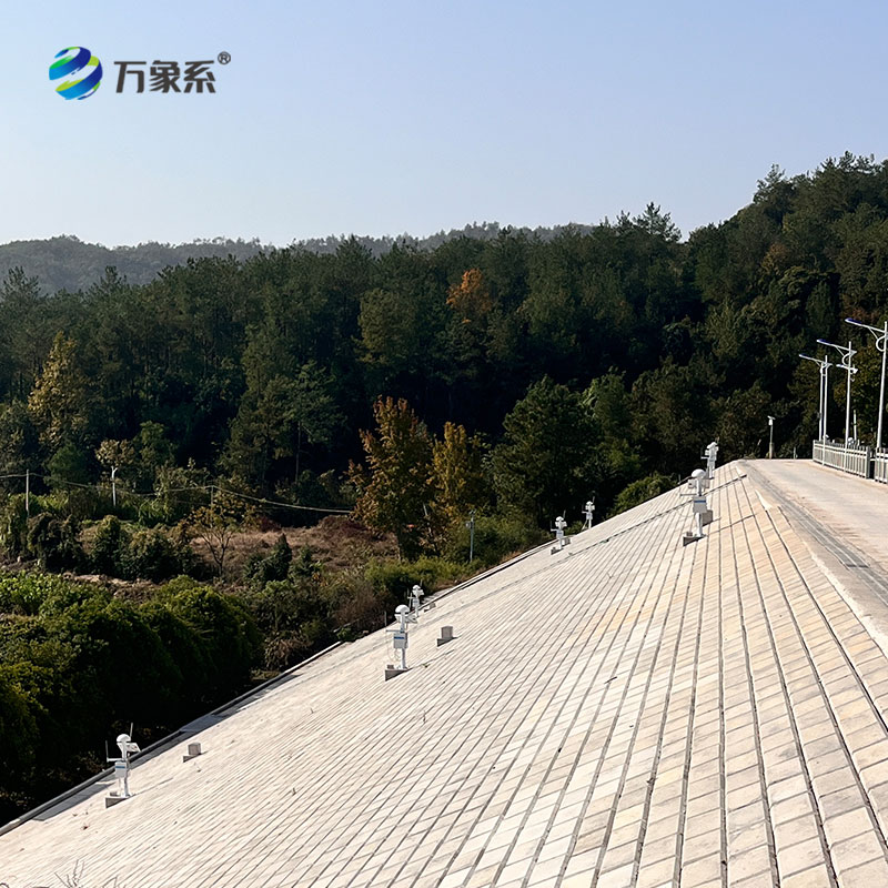 GNSS位移监测站时刻守护石湖口村大坝的安全